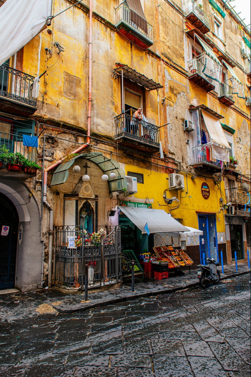 I Traveled To Naples, And Here Are The 20 Best Photos I Took There I Traveled To Naples, And Here Are The 20 Best Photos I Took There