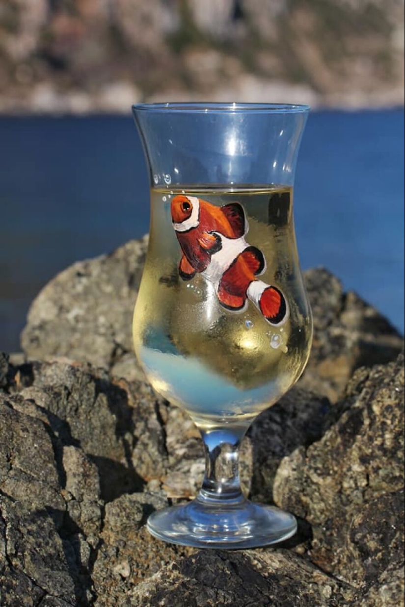 I Use Various Glassware For Painting Hyperrealistic Animals And Here Are 20 Photos Of Them (New Pics)