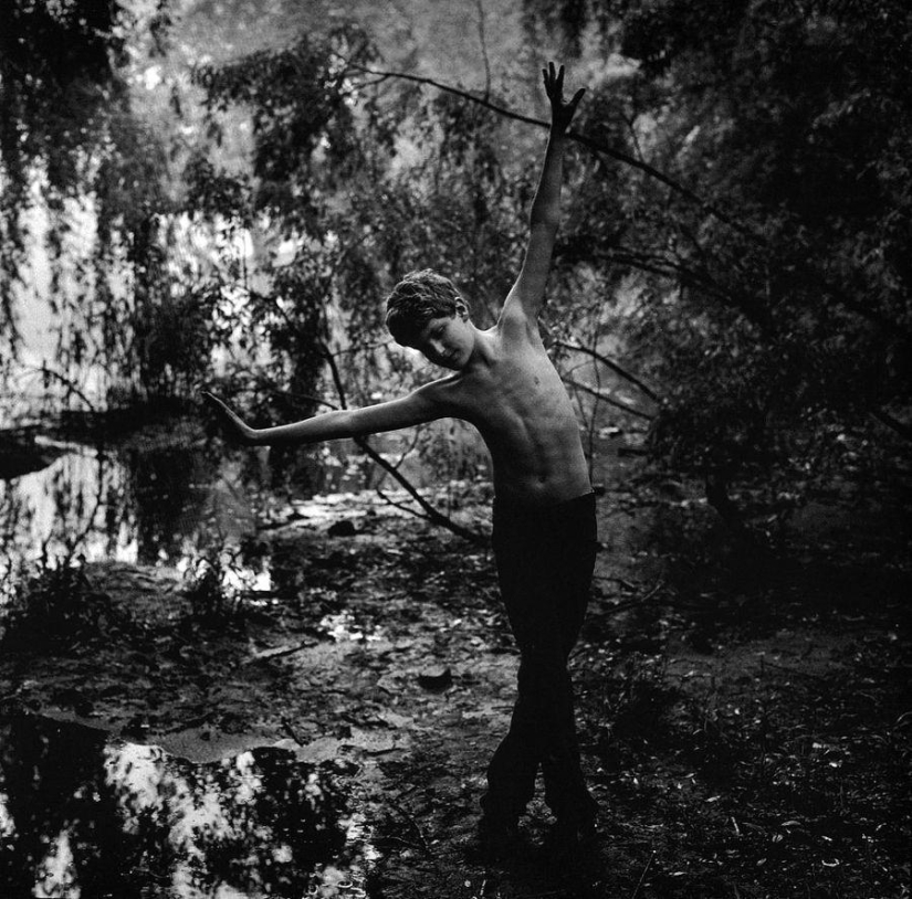 Iconic photographs by Arthur Thrash Iconic photographs by Arthur Thrash