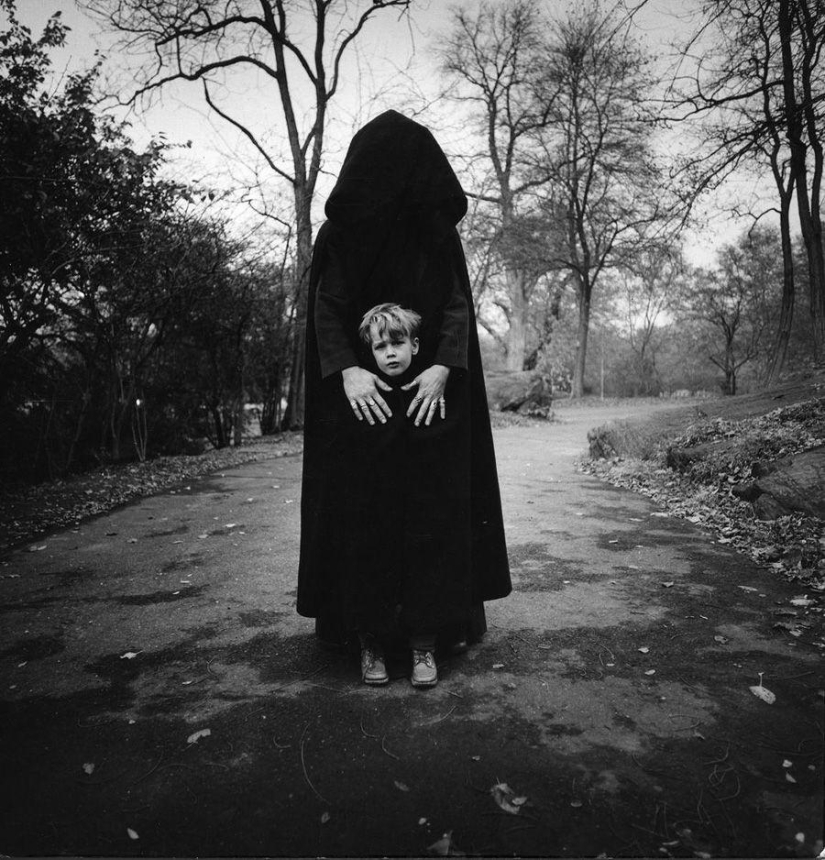 Iconic photographs by Arthur Thrash Iconic photographs by Arthur Thrash
