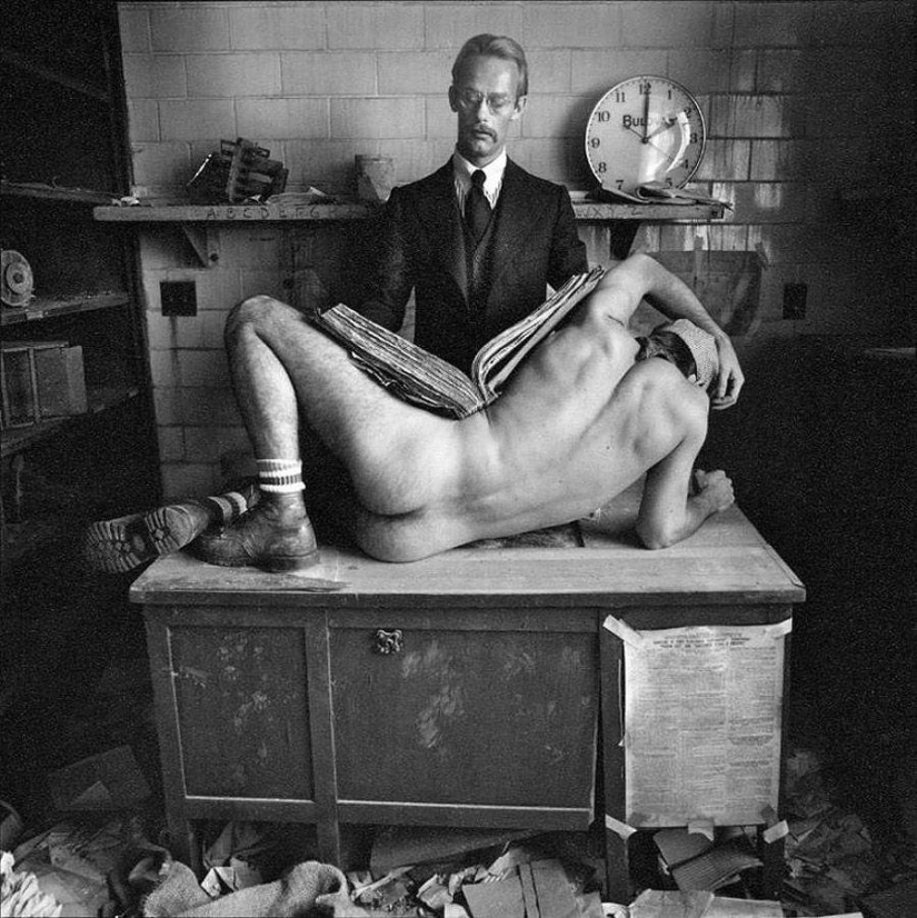 Iconic photographs by Arthur Thrash Iconic photographs by Arthur Thrash
