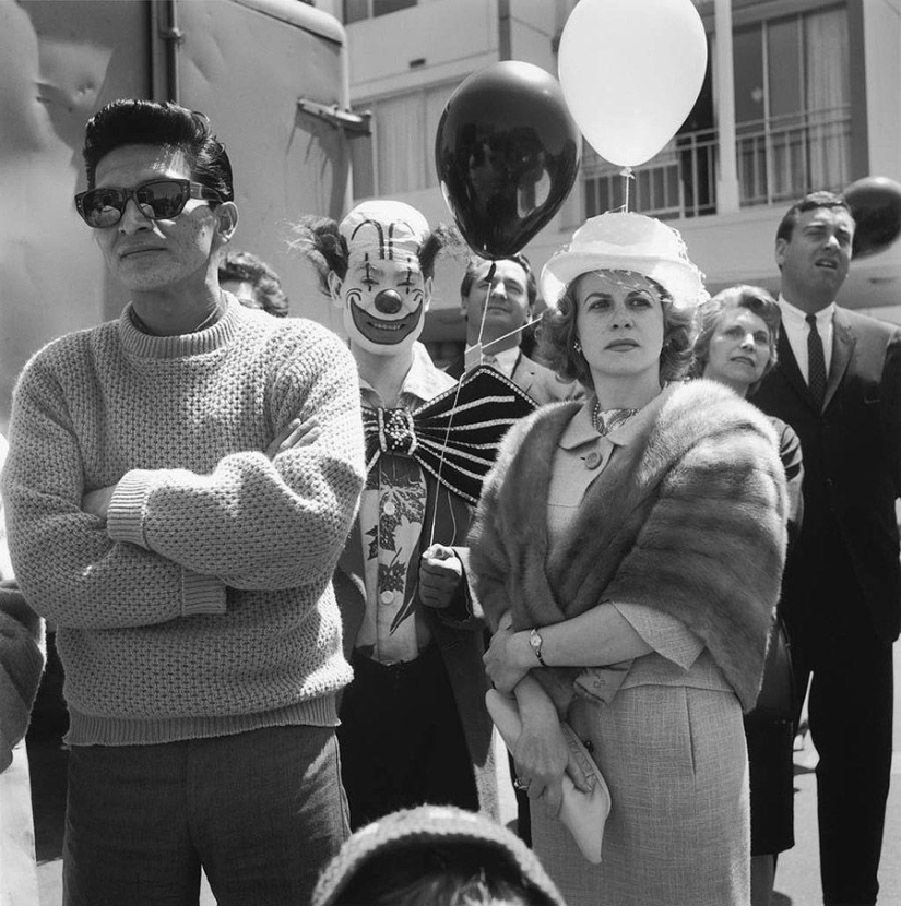 Iconic photographs by Arthur Thrash Iconic photographs by Arthur Thrash