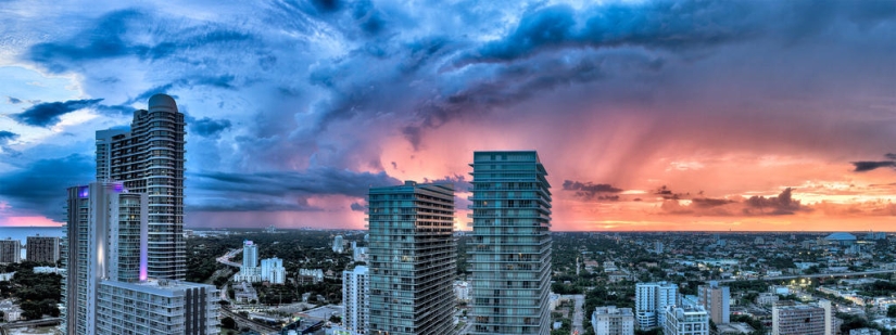Impresionantes cielos sobre Miami
