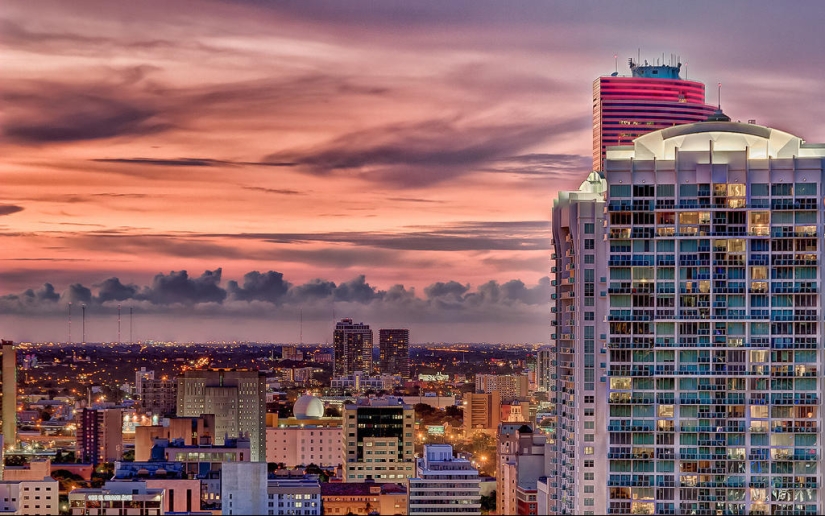 Impresionantes cielos sobre Miami