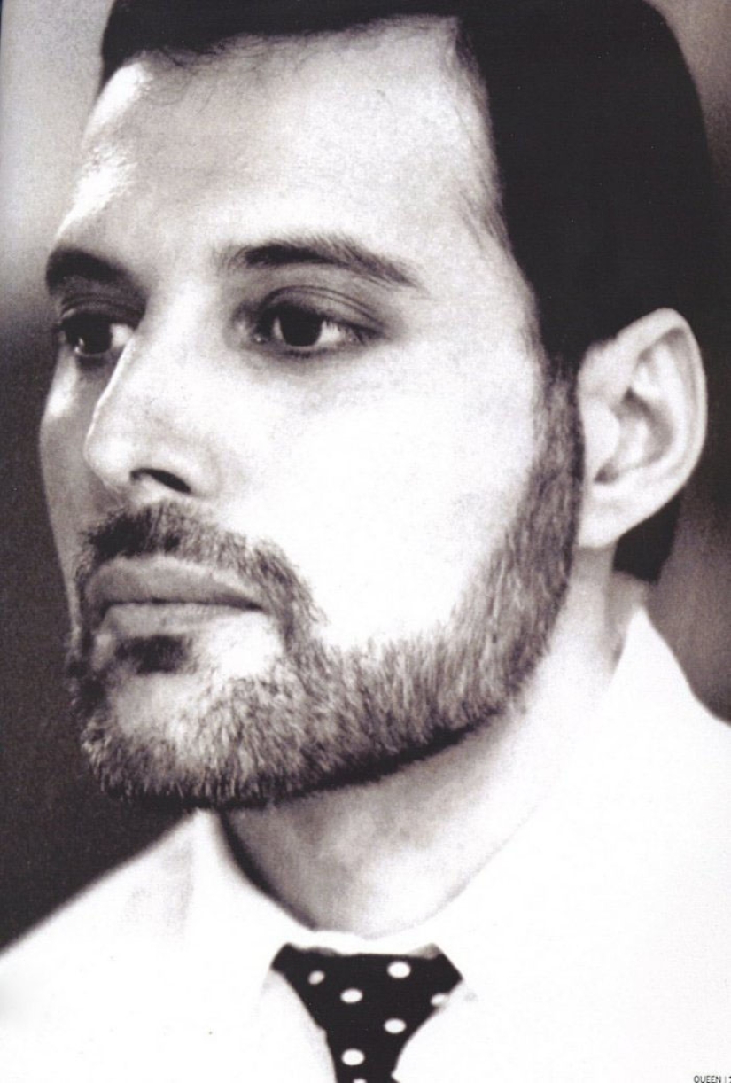 In memory of Freddie Mercury