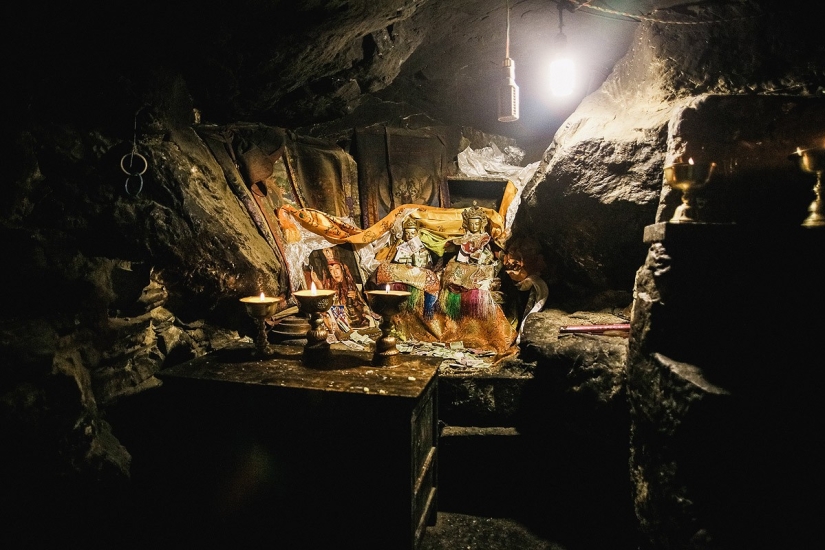 In search of magic: at the foot of the Great Goddess