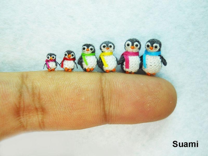 Incredible miniature things knitted and crocheted Incredible miniature things knitted and crocheted