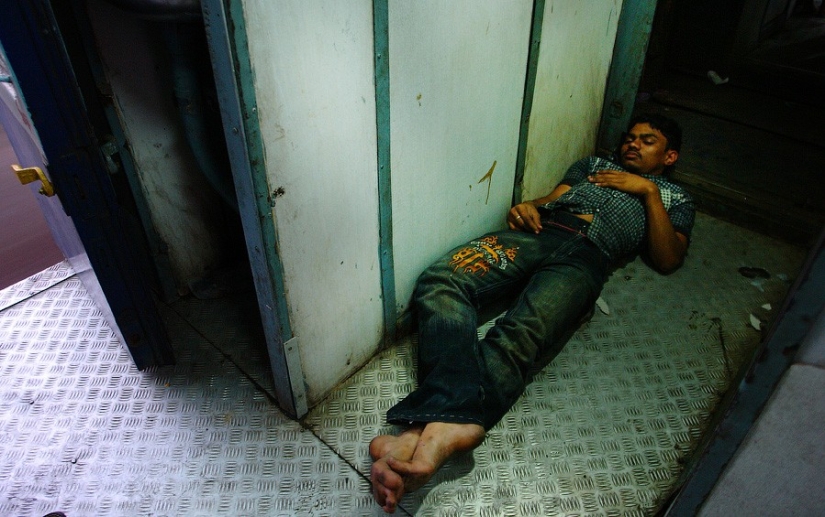 Indian Station Nightlife Indian Station Nightlife