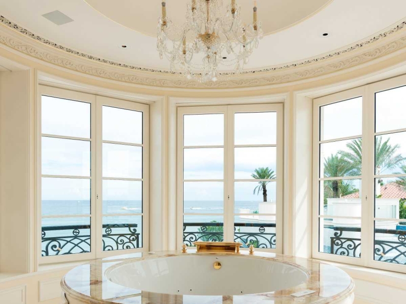 Inside Le Palais Royal, the most expensive US$159 million mansion Inside Le Palais Royal, the most expensive US$159 million mansion