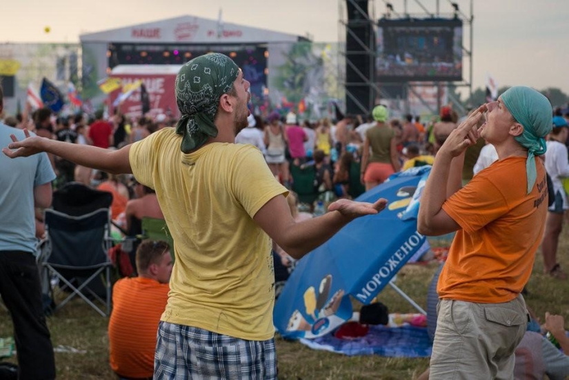 Invasión: ¡sobrevive a pesar de! ..
