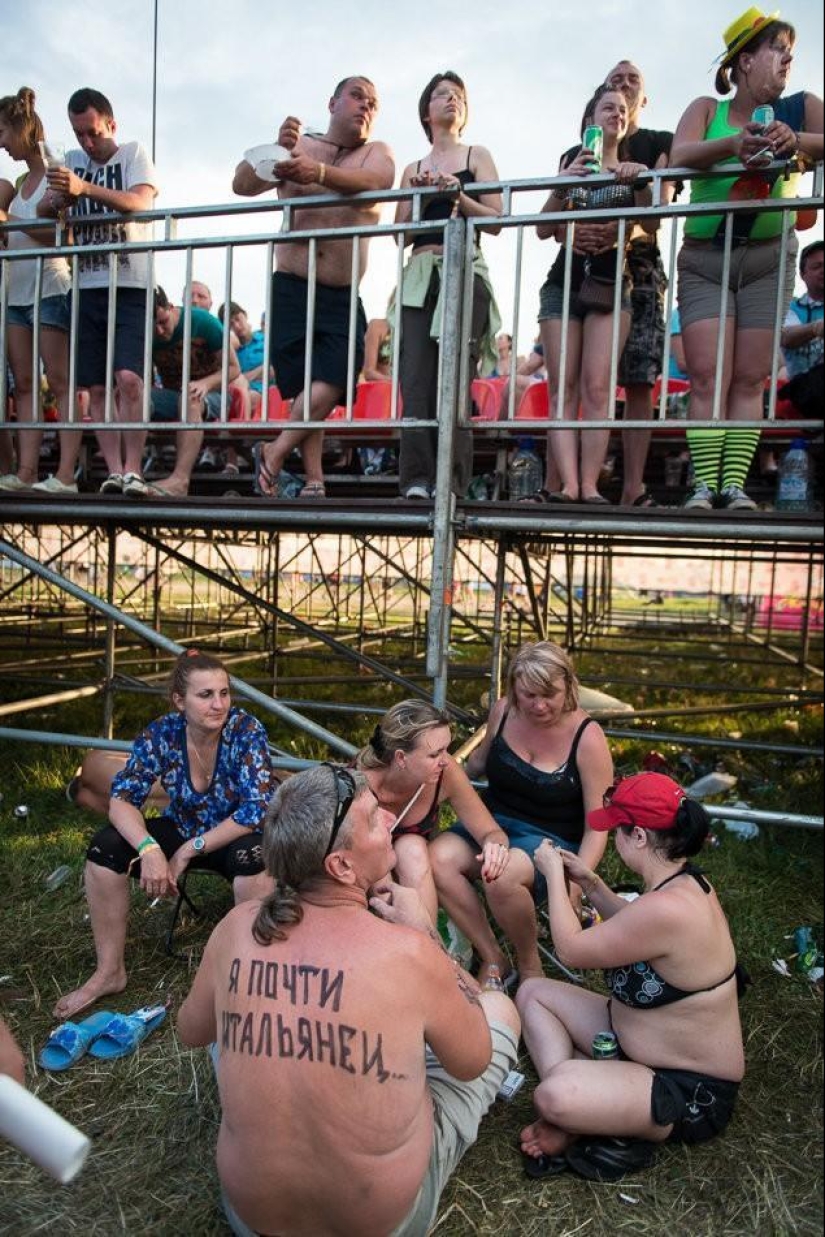 Invasión: ¡sobrevive a pesar de! ..