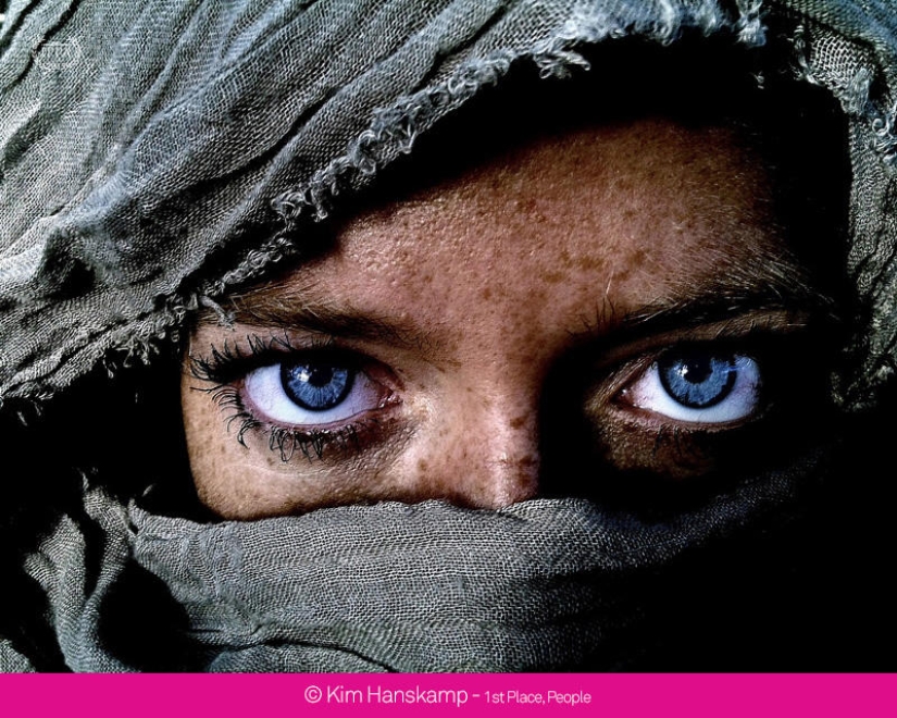 iPhone Photography Awards 2013 iPhone Photography Awards 2013