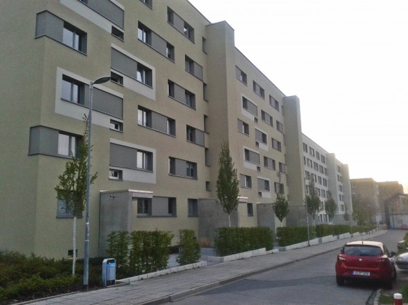 It cannot be demolished, repaired: how the Germans turn their "Khrushchevki" into decent housing