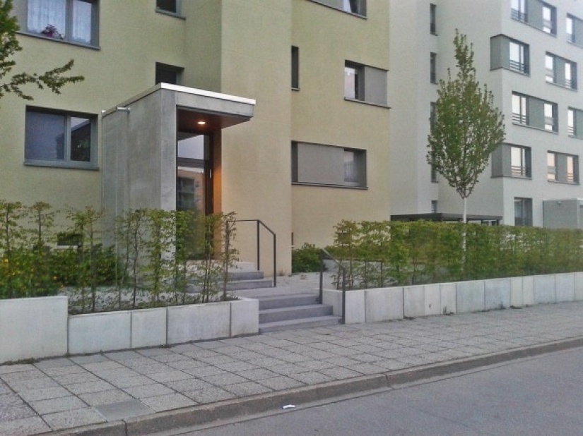 It cannot be demolished, repaired: how the Germans turn their "Khrushchevki" into decent housing