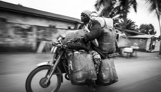 It's just a bomb, or how Benin's petrol mafia works