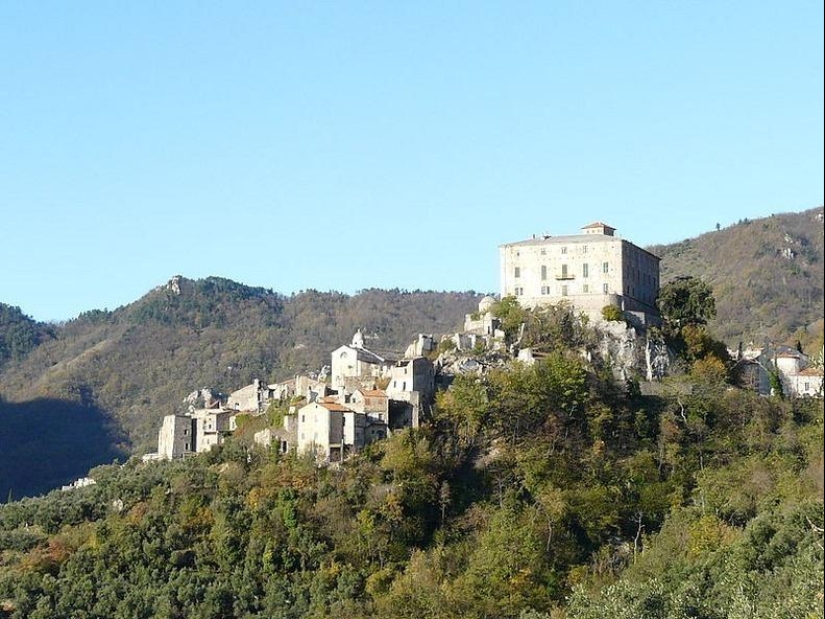 Italian ghost towns