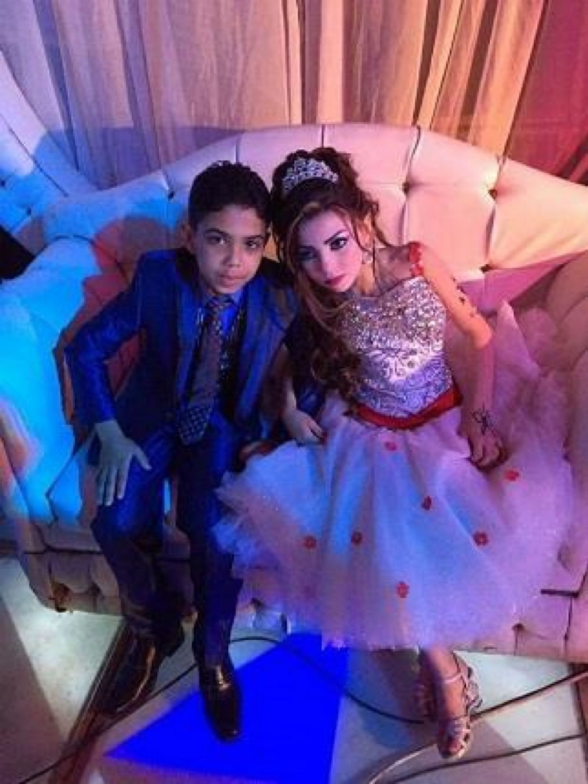 "It's just an engagement": in Egypt, a 12-year-old boy marries an 11-year-old cousin "It's just an engagement": in Egypt, a 12-year-old boy marries an 11-year-old cousin