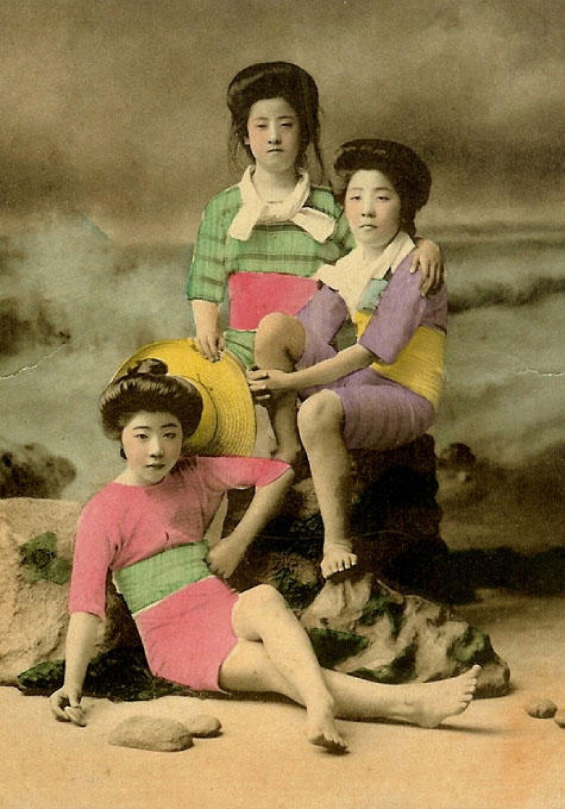 Japanese Pin-up: 1870-1920