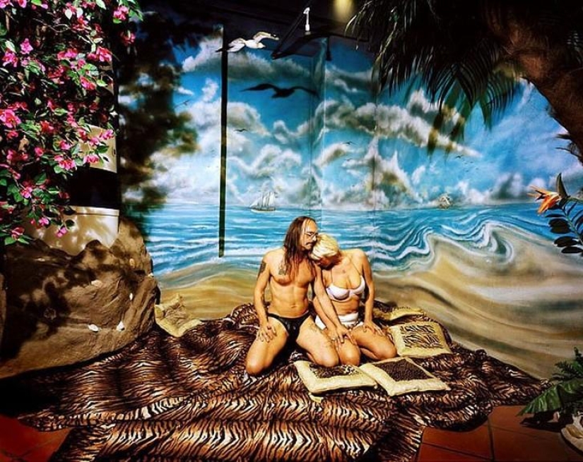 Jardín de placer: la vida de los habituales de los clubes swinger Jardín de placer: la vida de los habituales de los clubes swinger