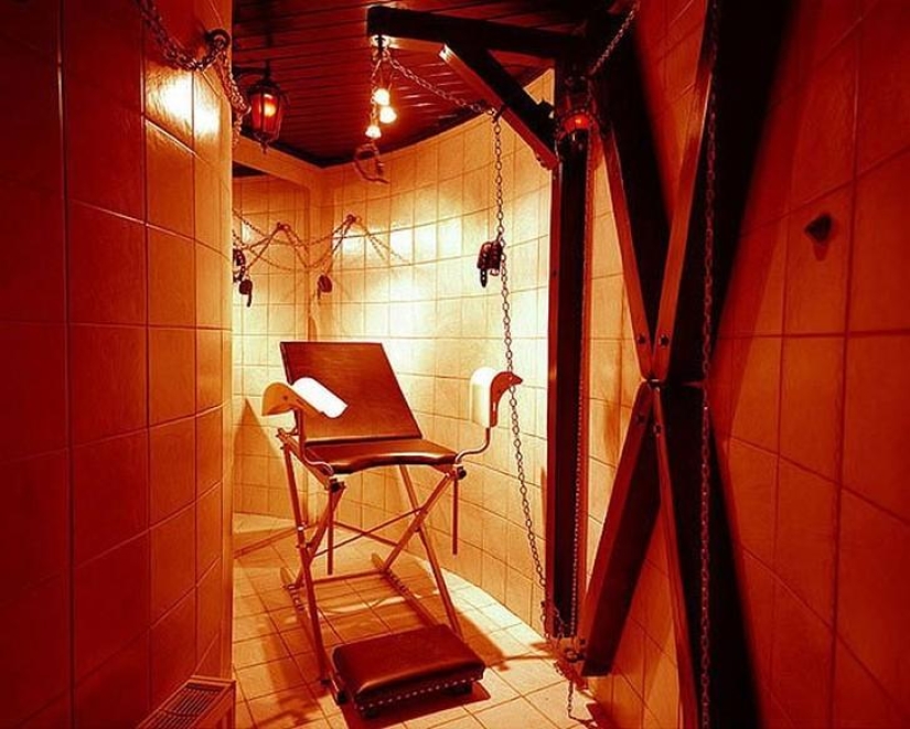 Jardín de placer: la vida de los habituales de los clubes swinger Jardín de placer: la vida de los habituales de los clubes swinger