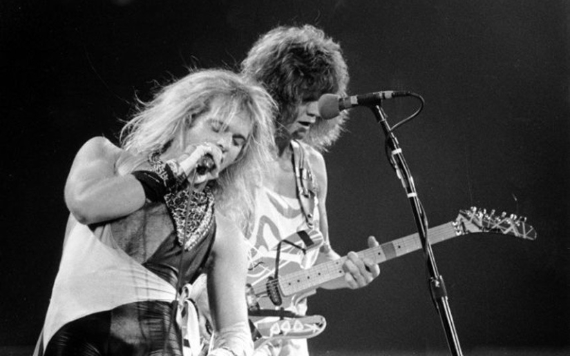 Jimi Hendrix and 19 other great guitarists of our time