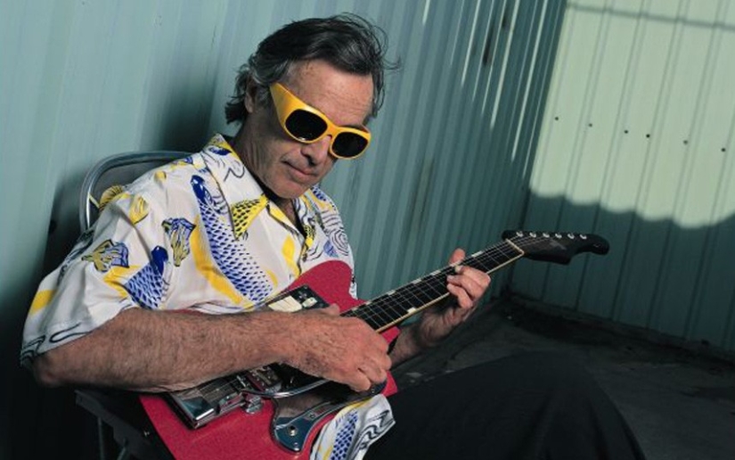 Jimi Hendrix and 19 other great guitarists of our time