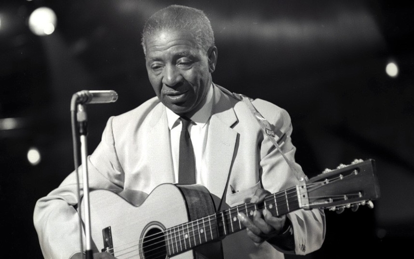 Jimi Hendrix y otros 19 grandes guitarristas de nuestro tiempo