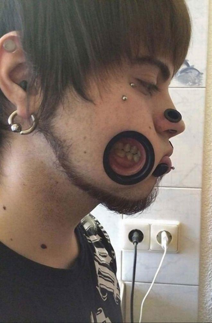 Joel Miggler es el tipo que llevó la modificación corporal extrema al siguiente nivel. Joel Miggler es el tipo que llevó la modificación corporal extrema al siguiente nivel.
