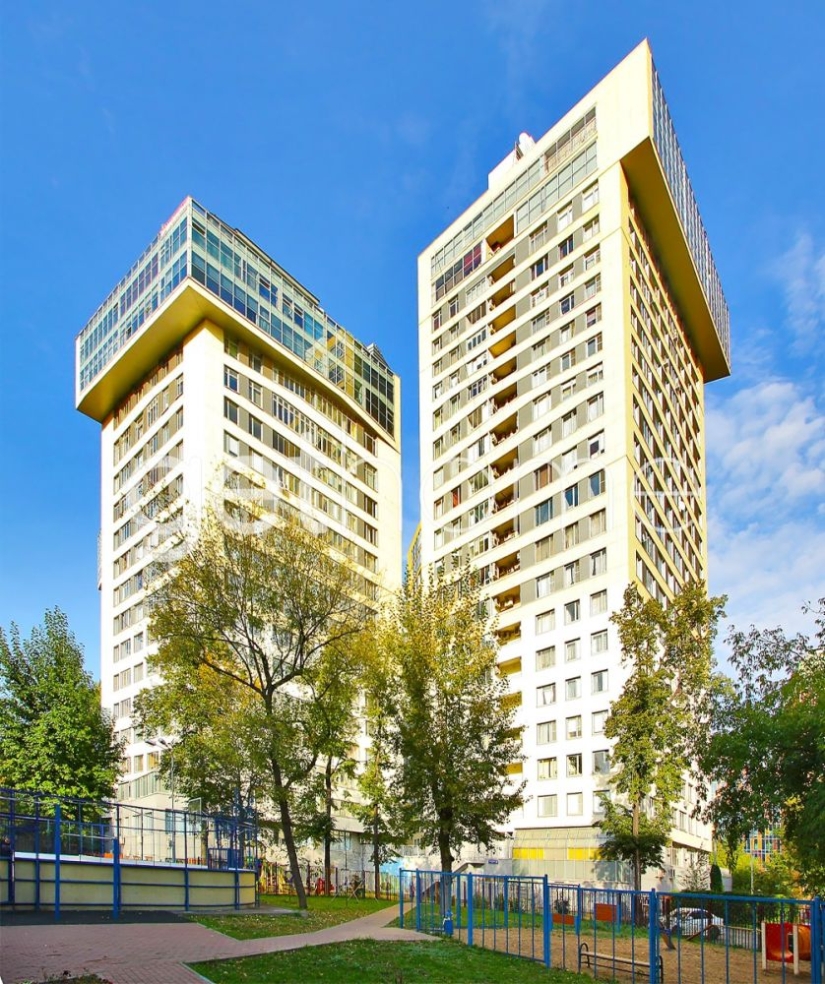 Just some trash: apartments of the Moscow rich Just some trash: apartments of the Moscow rich