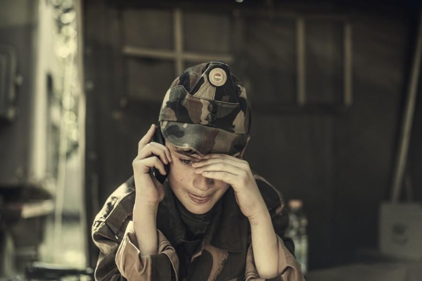 Jóvenes patriotas húngaros en un campamento militar