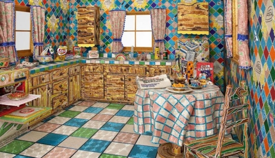 Kitchen and backyard made of ... beads!