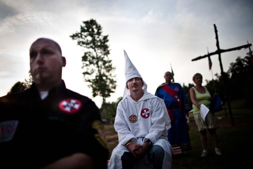 Ku Klux Klan hoy Ku Klux Klan hoy