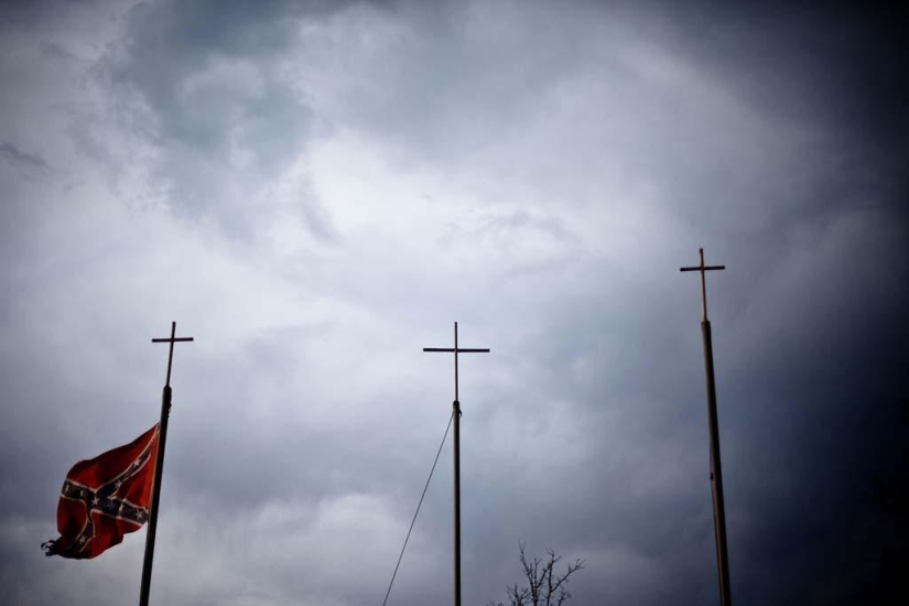 Ku Klux Klan hoy Ku Klux Klan hoy