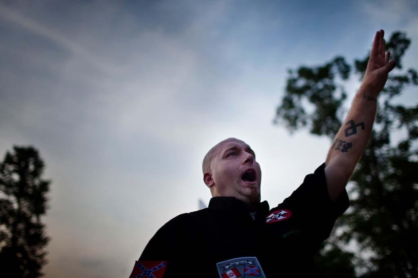 Ku Klux Klan hoy Ku Klux Klan hoy