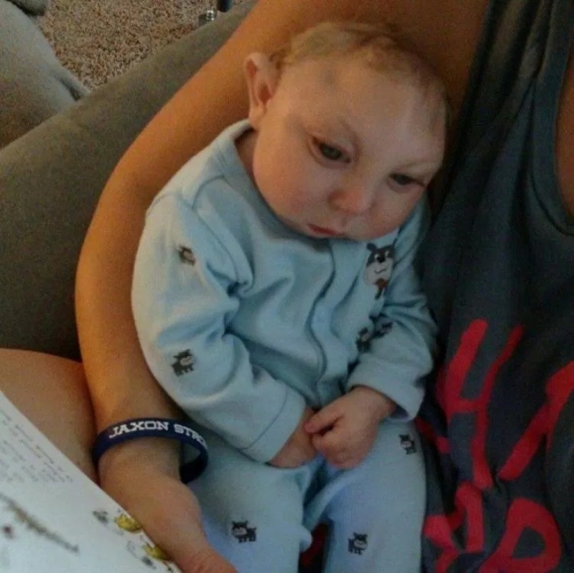 La asombrosa historia de Baby Jackson, el niño que sobrevivió La asombrosa historia de Baby Jackson, el niño que sobrevivió