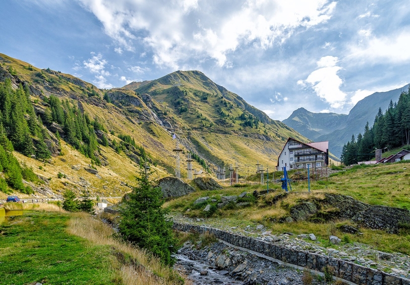 La autopista Transfagaras es una de las rutas más bonitas de Europa La autopista Transfagaras es una de las rutas más bonitas de Europa
