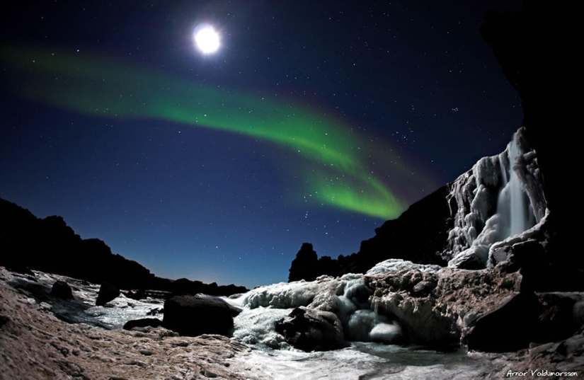 La belleza de las cascadas de Islandia en fotografías