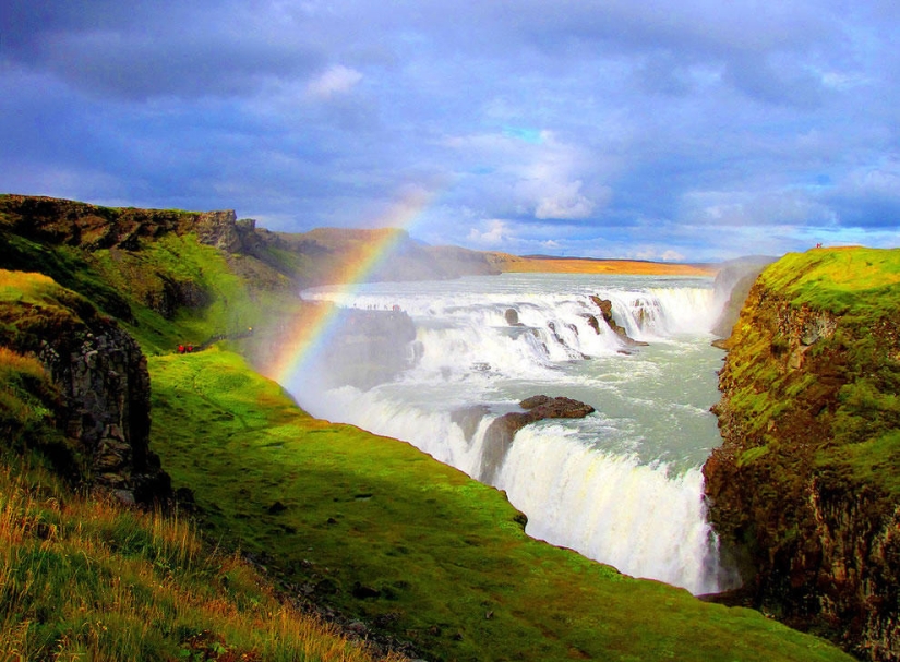 La belleza de las cascadas de Islandia en fotografías