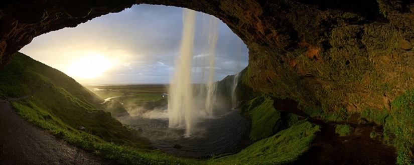La belleza de las cascadas de Islandia en fotografías