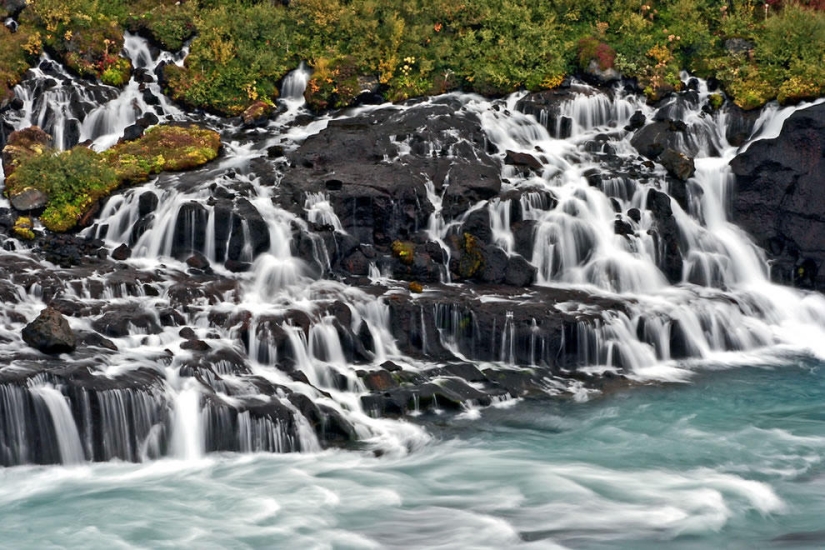 La belleza de las cascadas de Islandia en fotografías