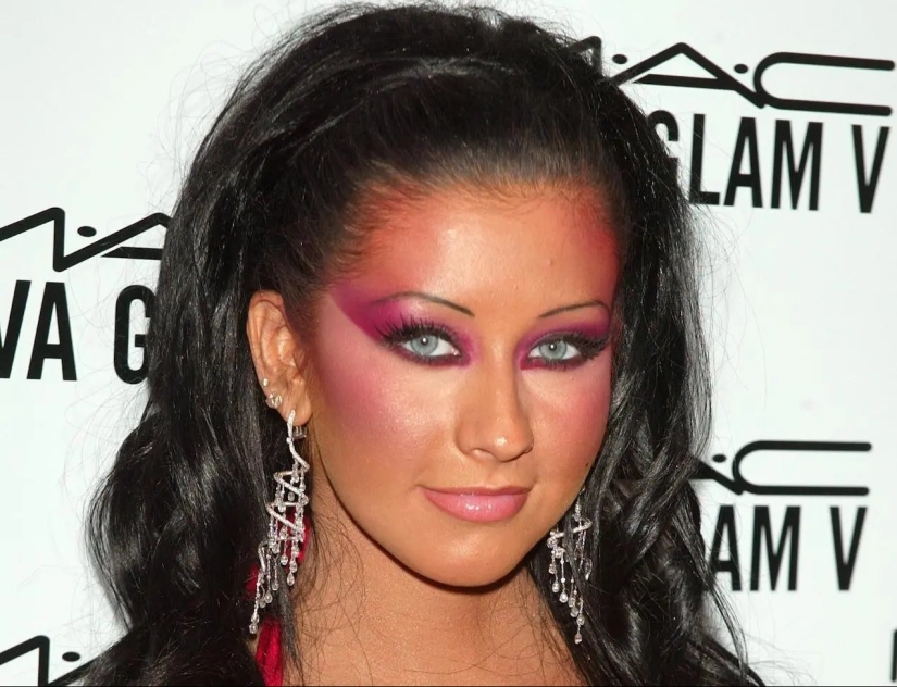 La belleza es una fuerza terrible. Una selección de los maquillajes de celebrities más ridículos