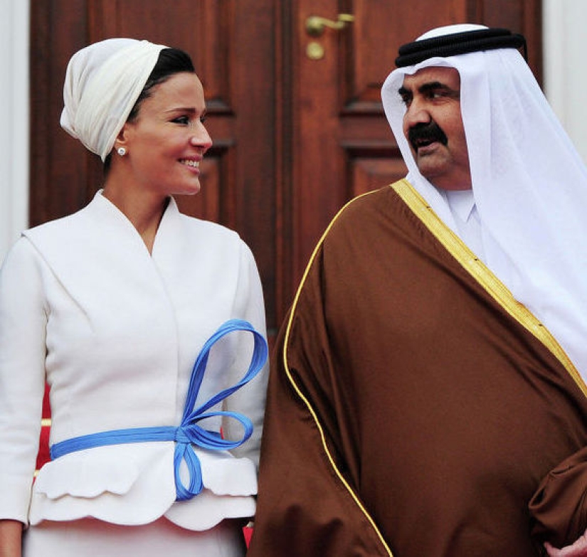 La belleza oriental que realmente gobierna Qatar: Sheikha Moza