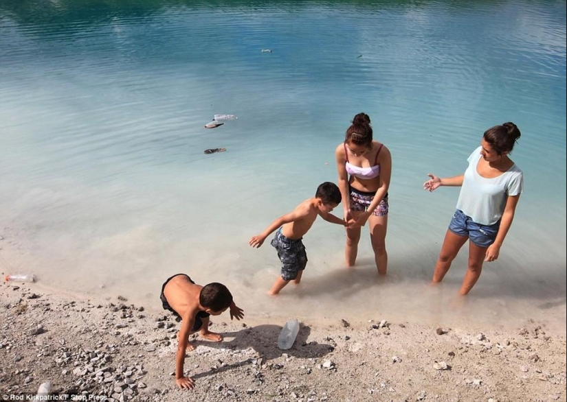 La belleza puede ser engañosa: ¿Te bañarías con lejía? La belleza puede ser engañosa: ¿Te bañarías con lejía?