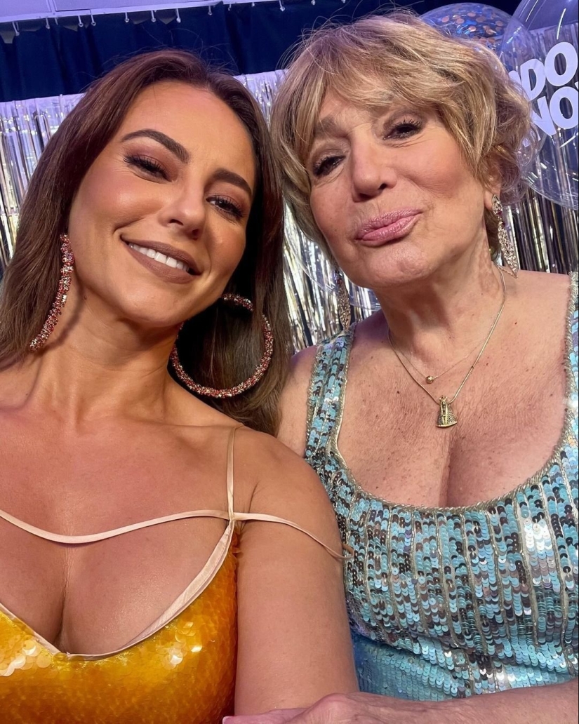 La cara más hermosa del carnaval! Famosa actriz, bailarina y reina del Gran Río - Paolla Oliveira