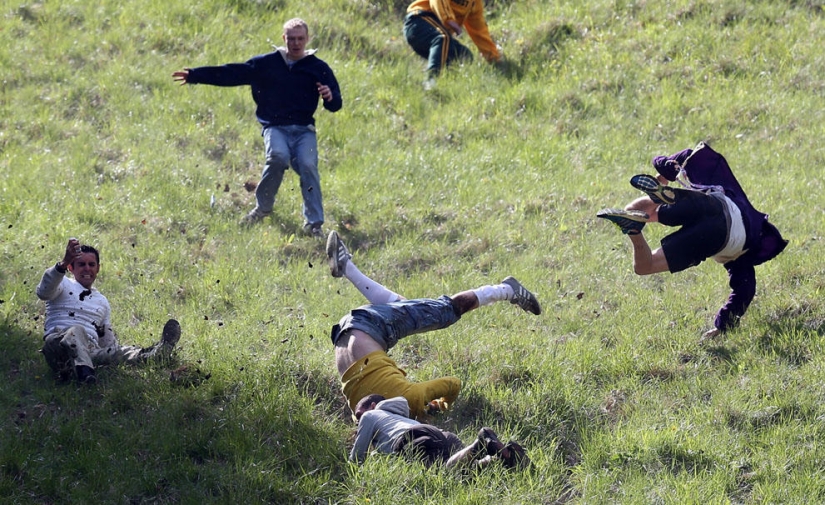 La competencia más ridícula y despiadada de mayo: Cooperschild Cheese Race 2013