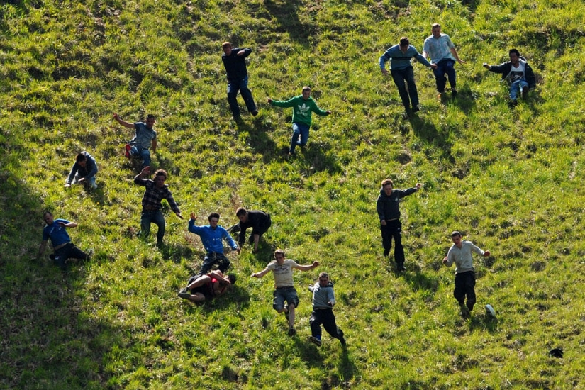 La competencia más ridícula y despiadada de mayo: Cooperschild Cheese Race 2013