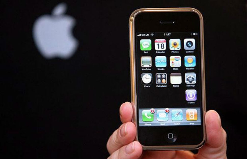 La evolución del iPhone, uno de los teléfonos inteligentes más populares del mundo La evolución del iPhone, uno de los teléfonos inteligentes más populares del mundo