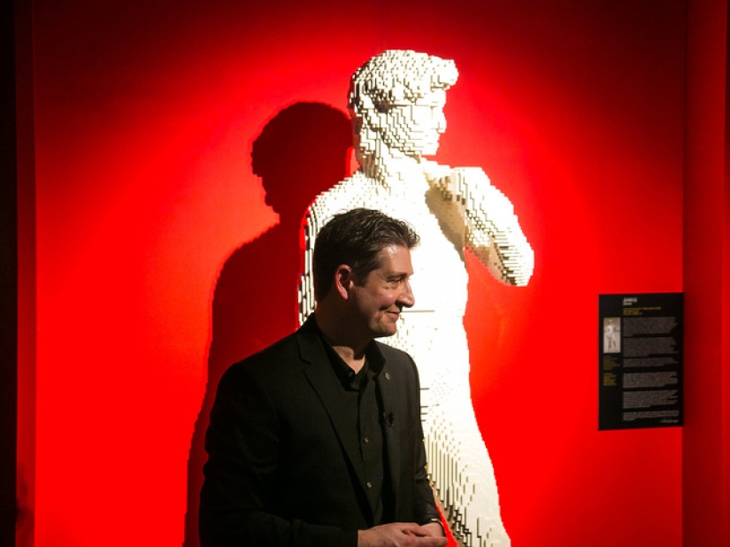 La exposición de fama mundial "El arte de LEGO" se inauguró en Moscú