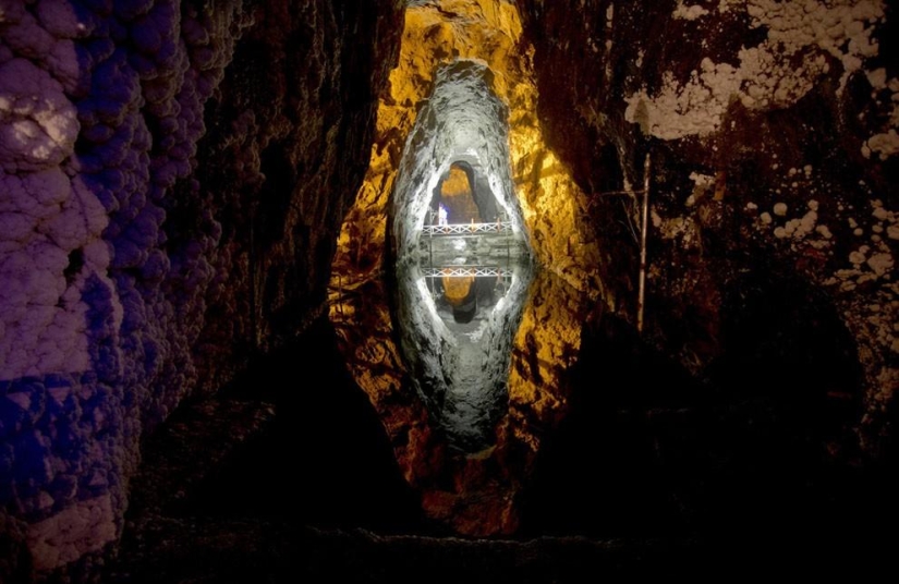 La extraña belleza de las salinas