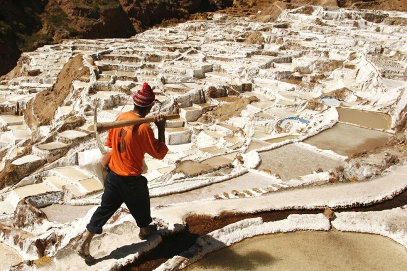 La extraña belleza de las salinas
